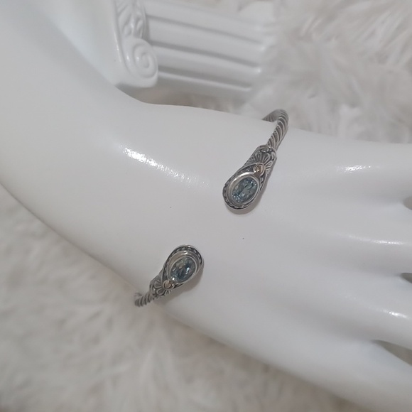 Bali Designs by Paul Manse Sterling Silver Blue Topaz Hinged Cuff NEW - Picture 1 of 8